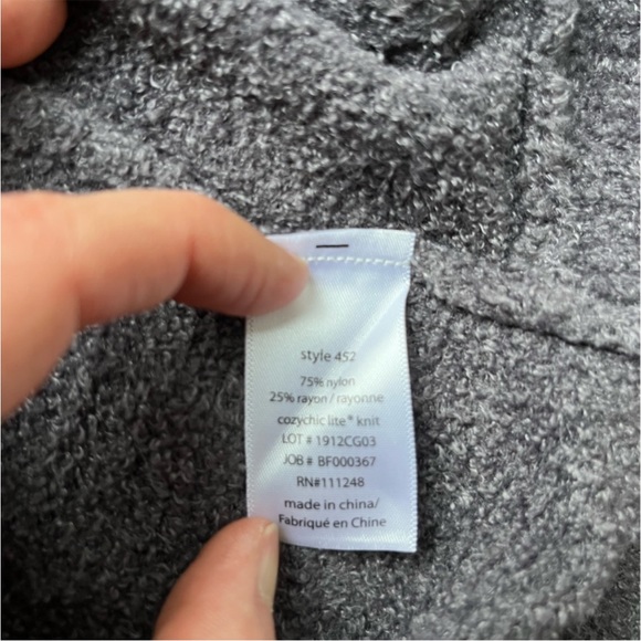 Barefoot Dreams Cozy Chic Lite gray circle cardigan - Picture 4 of 7